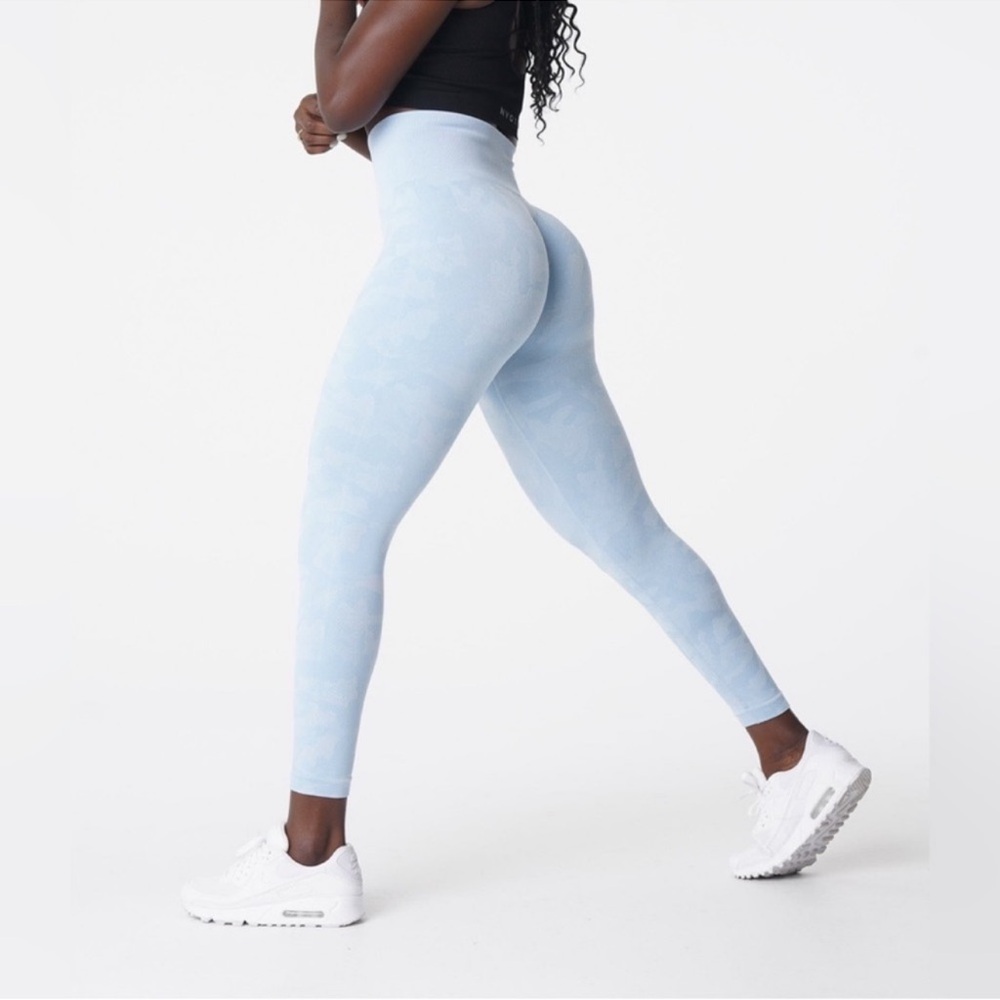 NVGTN Icy Blue Camo Seamless Leggings
